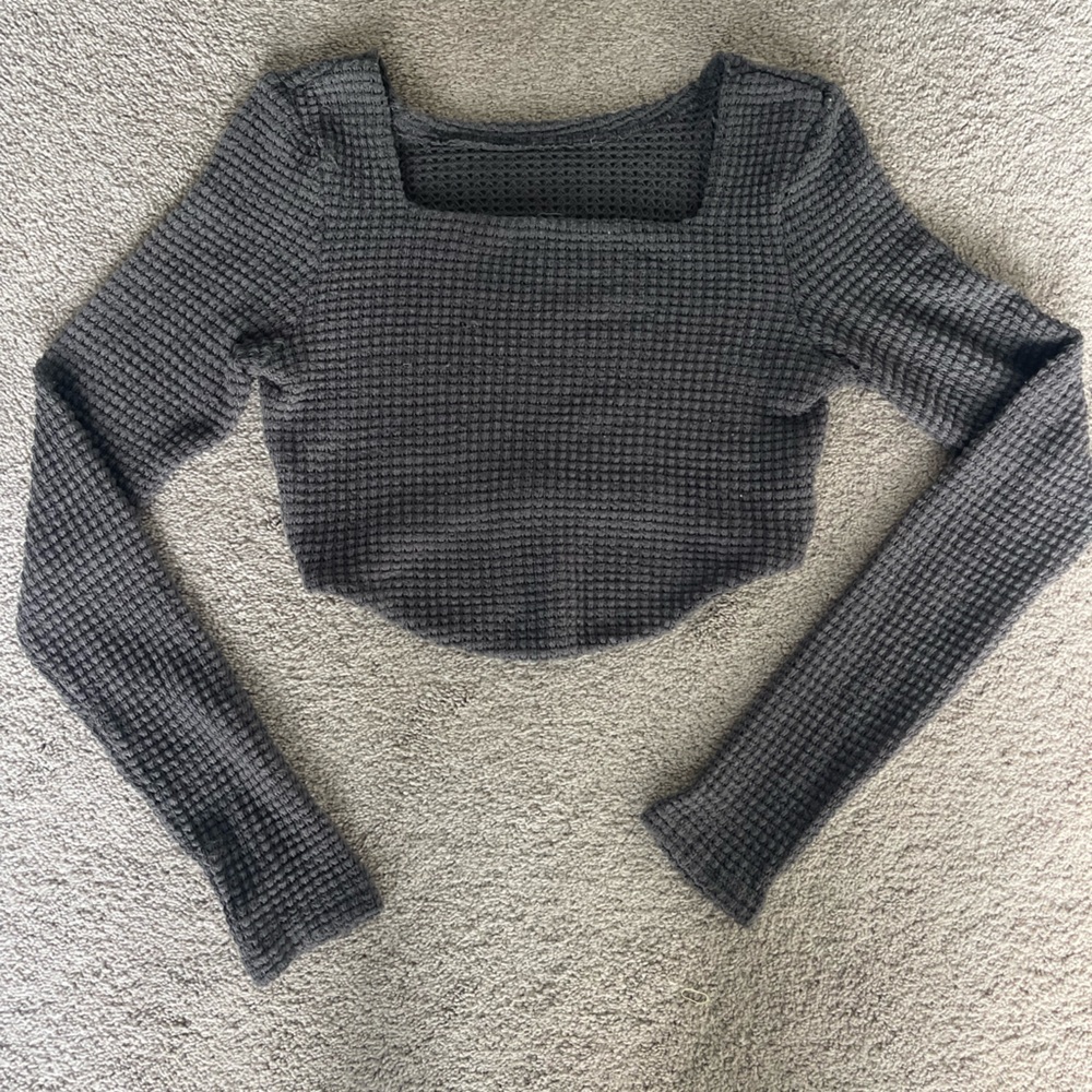 cropped knitted long sleeve